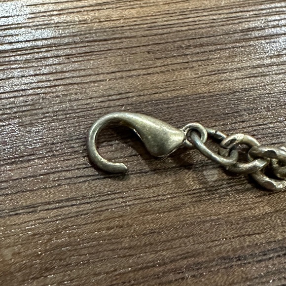 Vintage Wood and gold plated pendent. - Picture 6 of 6